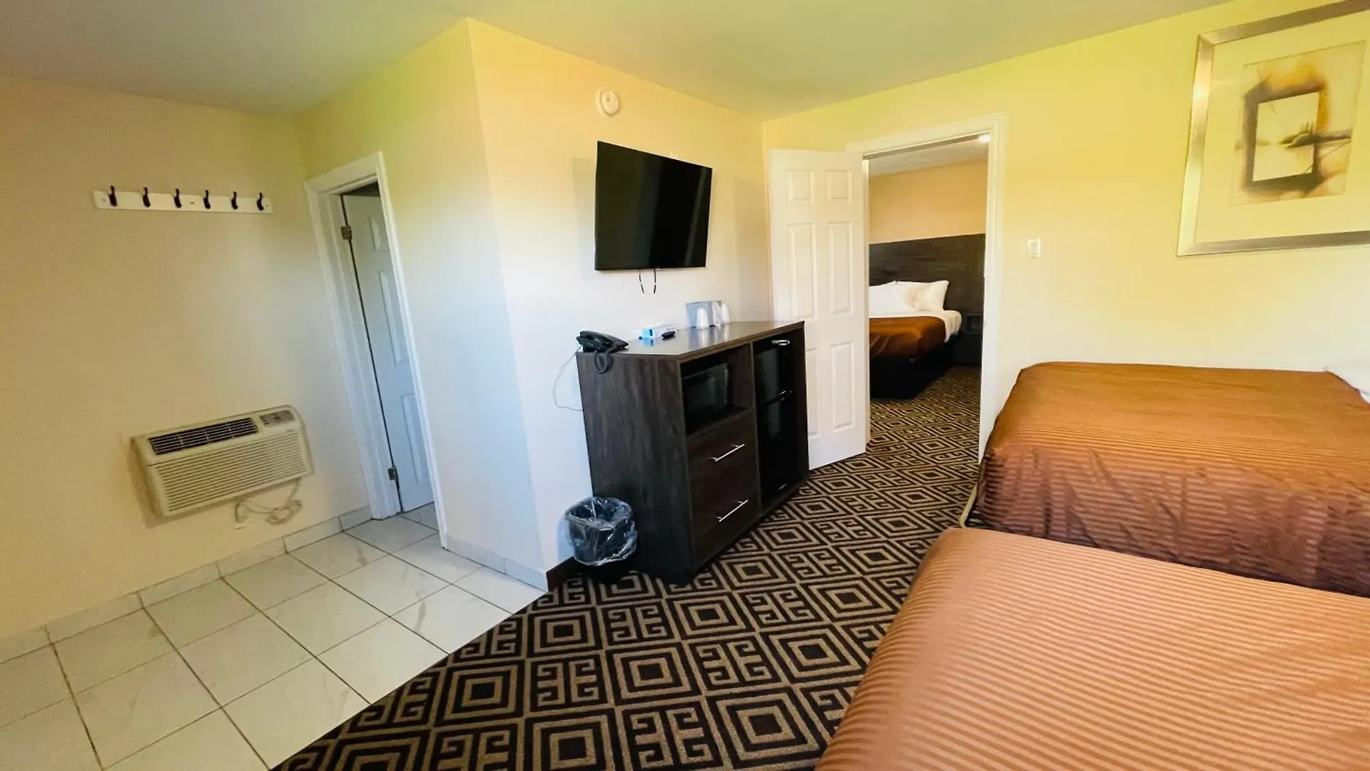 Falls Lodge & Suites Niagarawatervallen 2*,