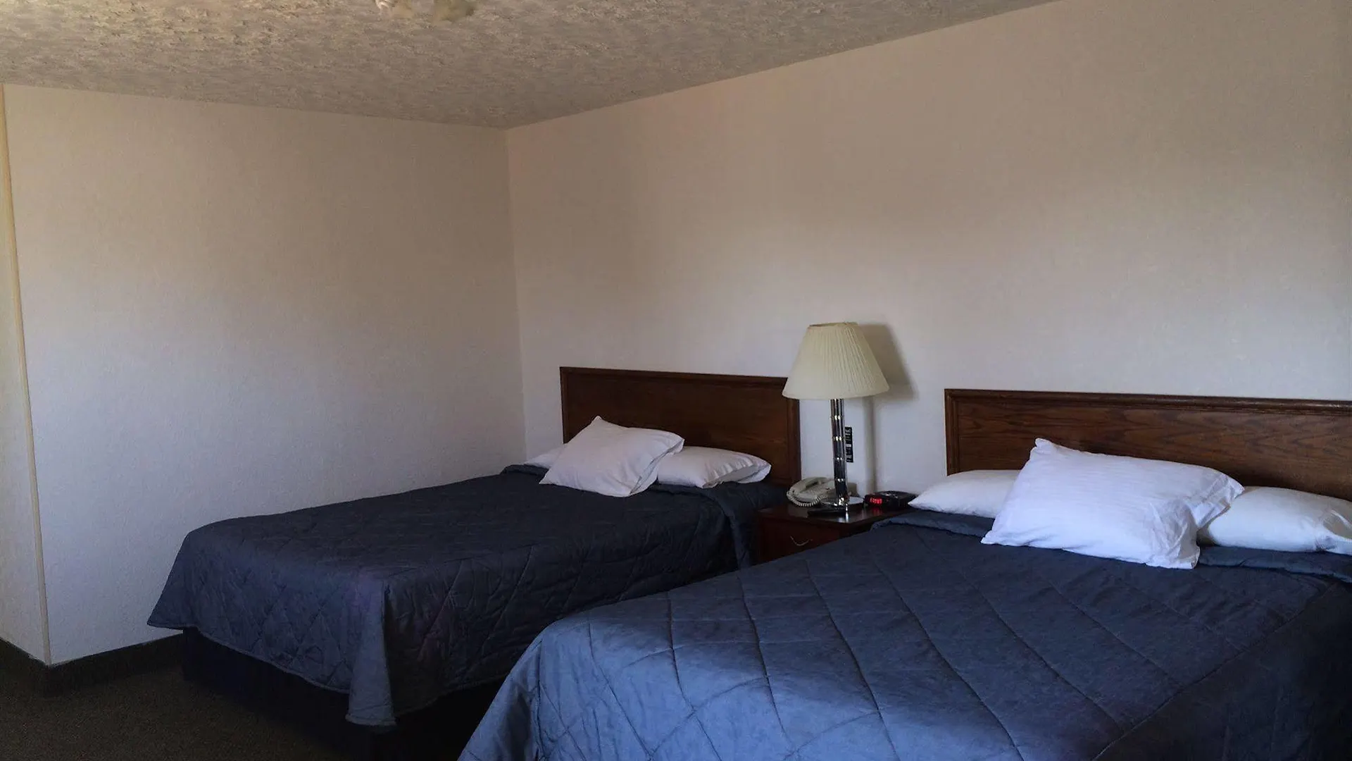 Hotel Falls Lodge & Suites Niagara Falls